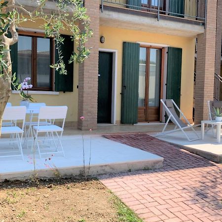 Casa Ulivi Bianco Lejlighed Rivoltella del Garda Eksteriør billede