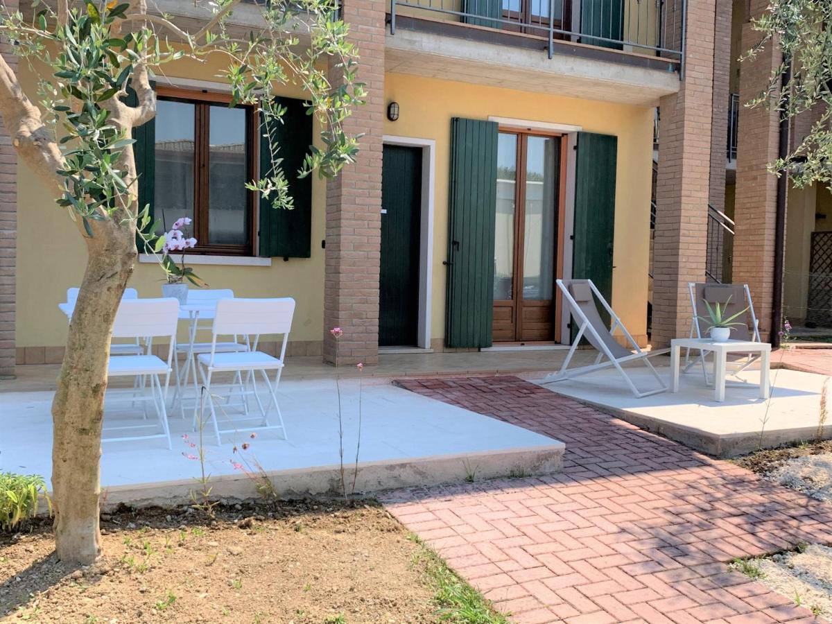 Casa Ulivi Bianco Lejlighed Rivoltella del Garda Eksteriør billede